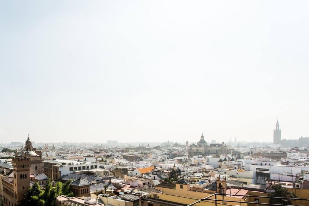 Duplex Center Parking Netflix Amazon Video Apartman Sevilla Kültér fotó