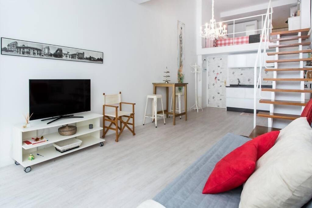 Duplex Center Parking Netflix Amazon Video Apartman Sevilla Kültér fotó